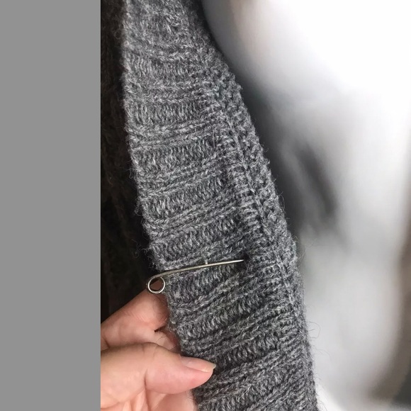 CAbi #610 Chunky Cable Knit Sweater Alpaca Gray - Picture 6 of 12